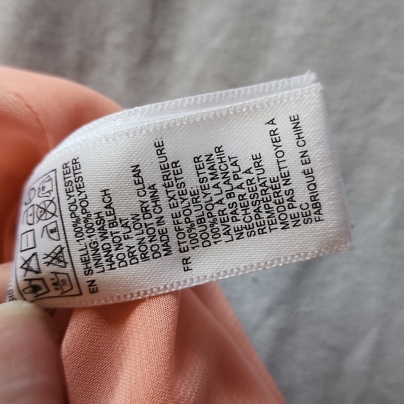 Pink Coral Flowy Spaghetti Strap Tank Top Size Medium - Picture 6 of 6